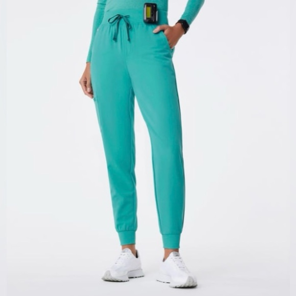 Figs *OASIS* Zamora Joggers🩵💚